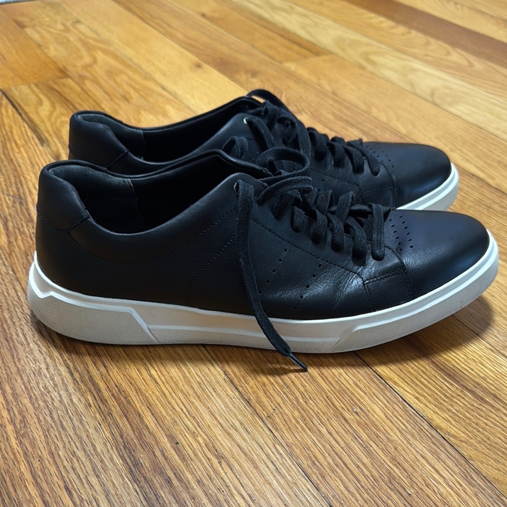 Vince. Black Leather Men's Sneakers